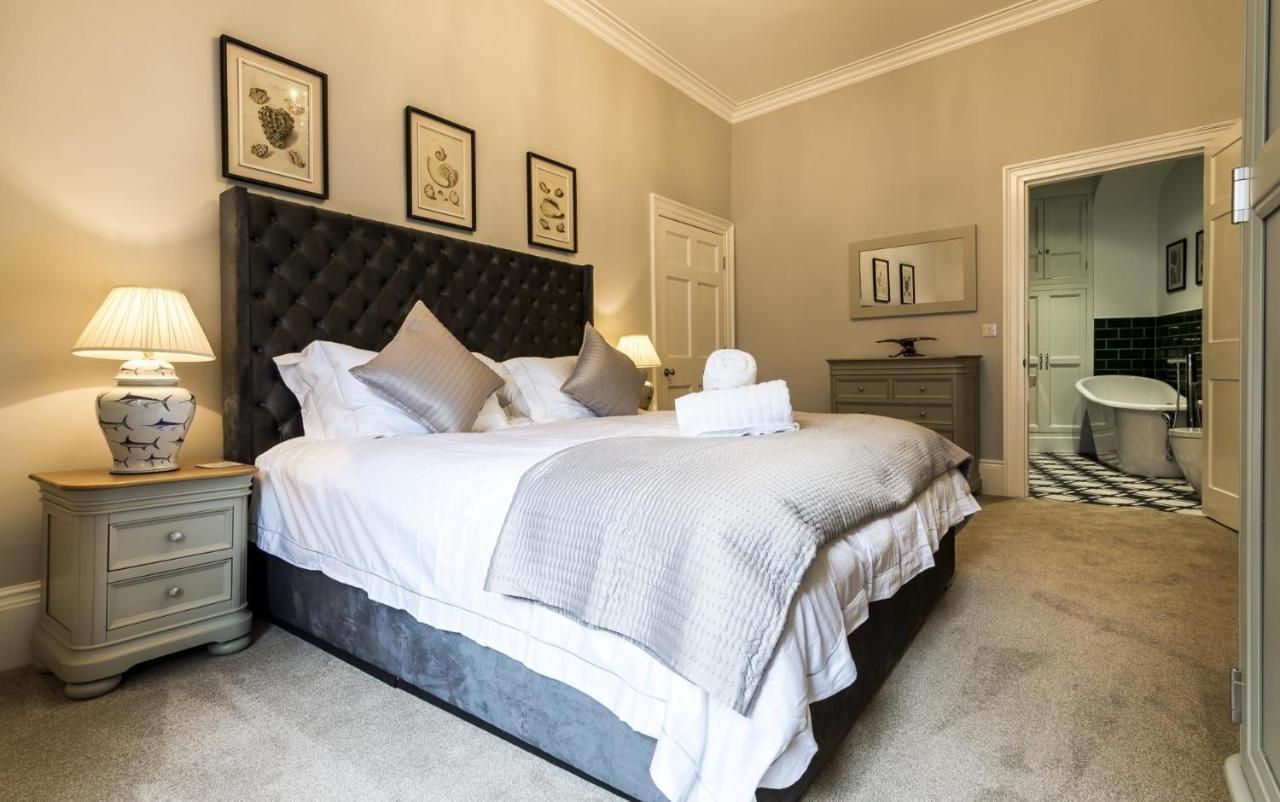 Fisherman'S Catch - Two Bedroom Luxury Apartment - تينبي المظهر الخارجي الصورة
