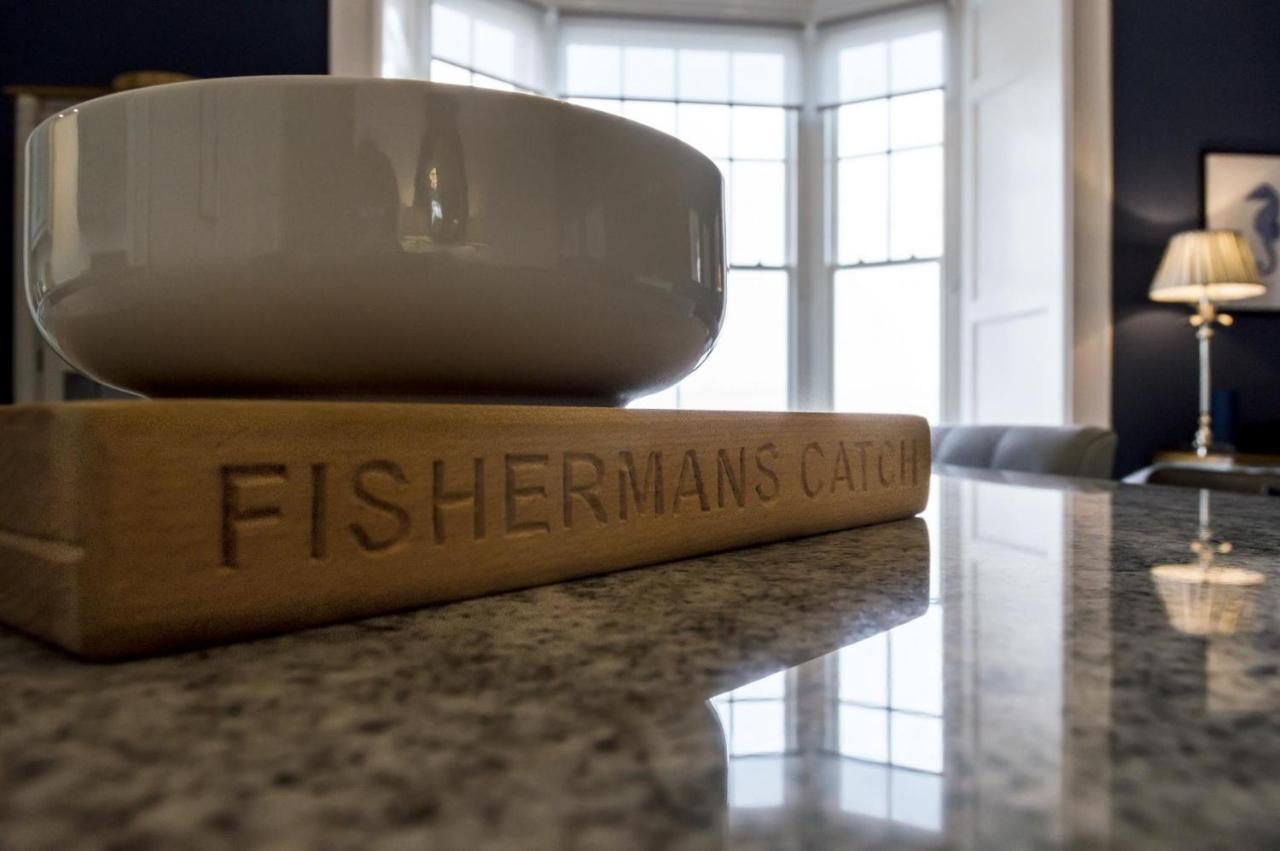 Fisherman'S Catch - Two Bedroom Luxury Apartment - تينبي المظهر الخارجي الصورة